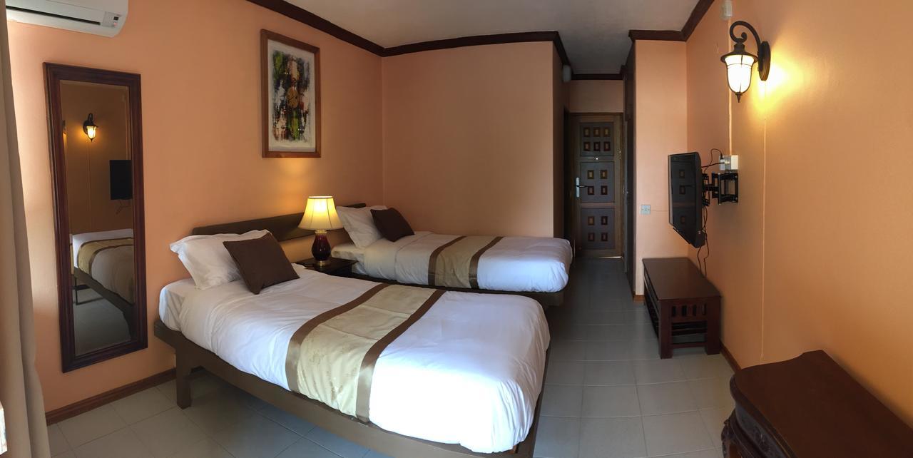 Ocean Lake Tourist Residence Grand Bay Buitenkant foto