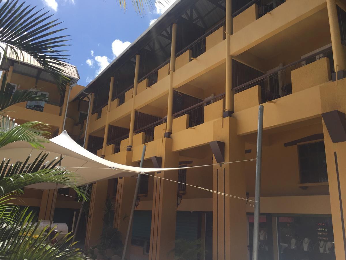 Ocean Lake Tourist Residence Grand Bay Buitenkant foto